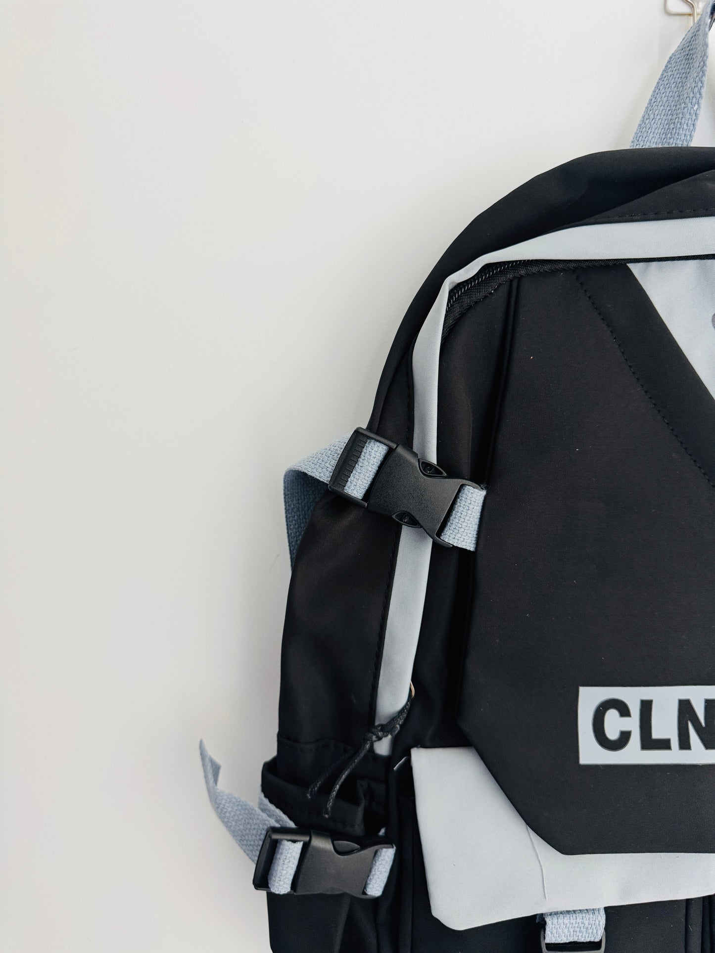 IMPORTED BACKPACK 1f6-H16