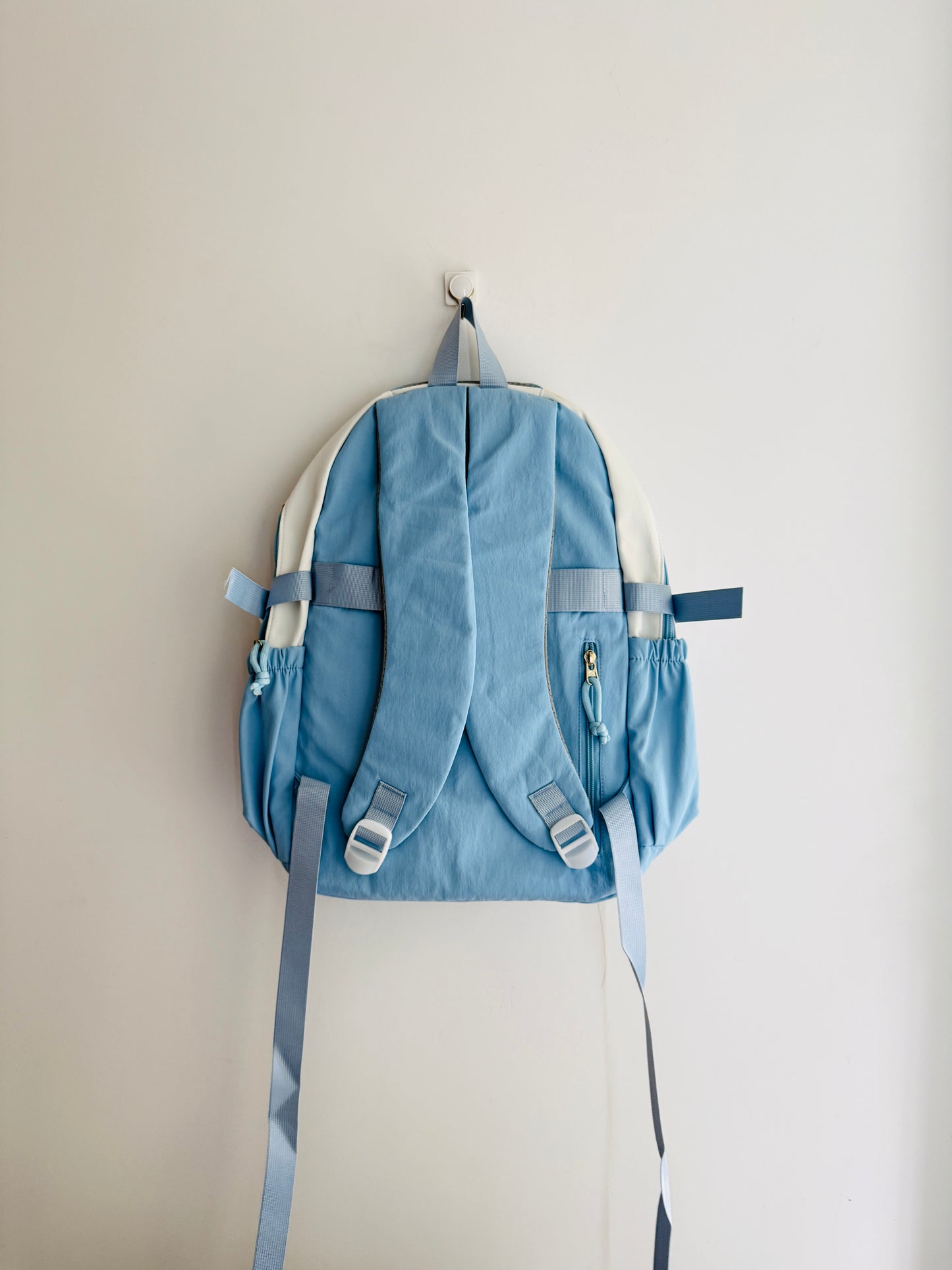 IMPORTED BACKPACK 1I2-I16