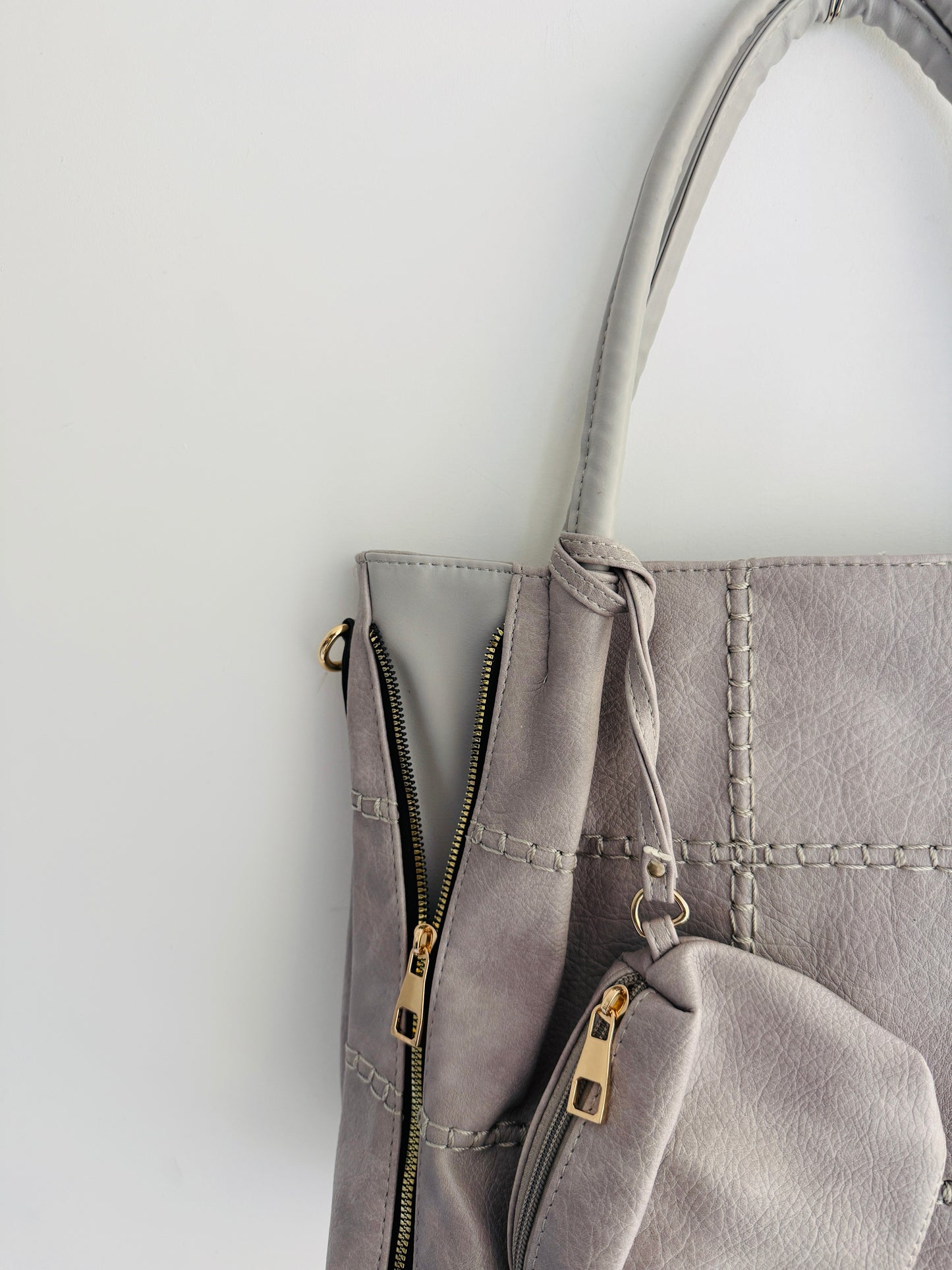 IMPORTED PREMIUM TOTEBAG 1L9