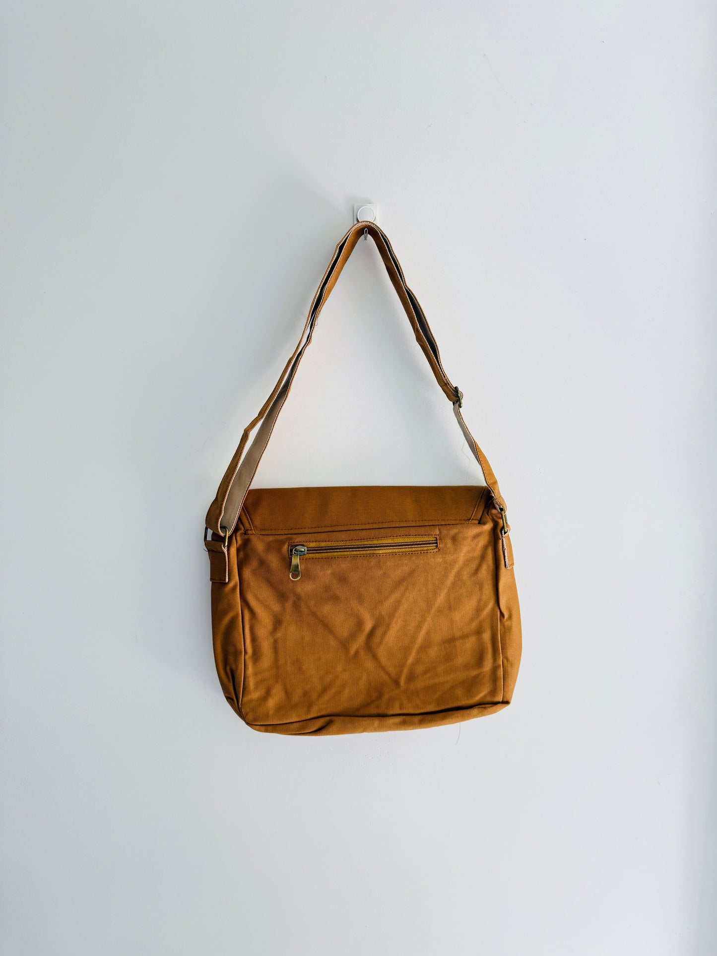 CROSSBODY BAG 7N3-D1