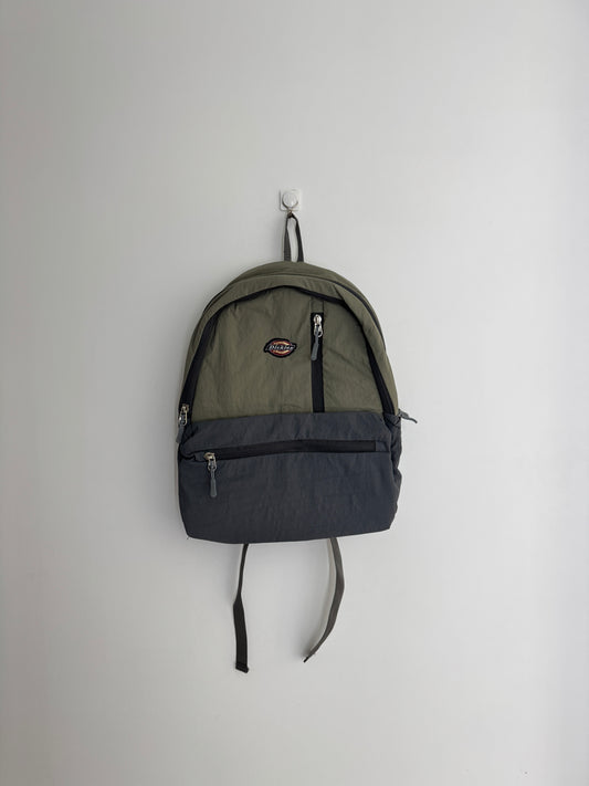 BACKPACK 1g3-b13