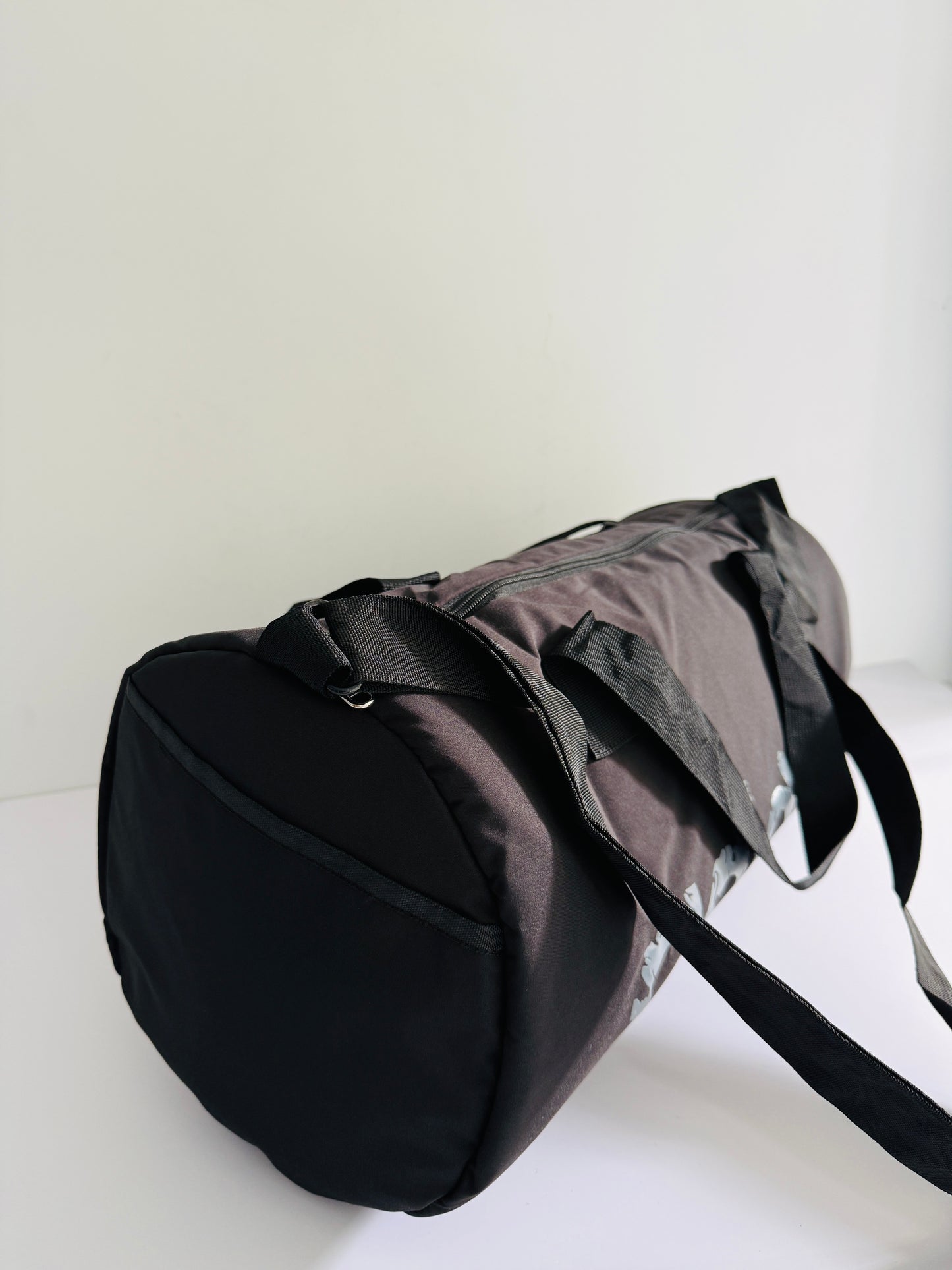 DUFFLE BAG 8L8-L10