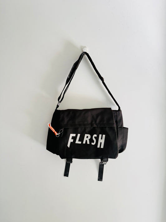 IMPORTED CROSSBODY BAG 7N1-C1