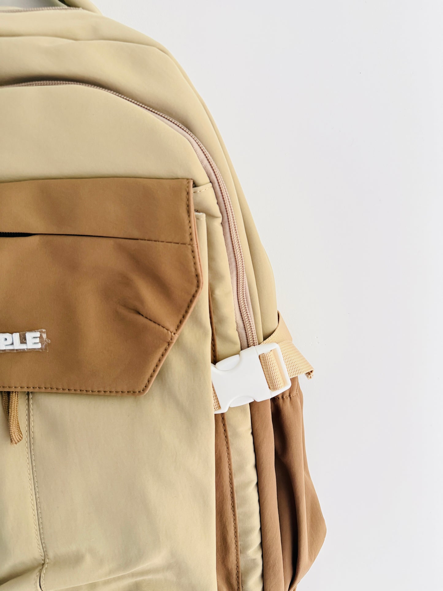 IMPORTED BACKPACK 6N0-F2