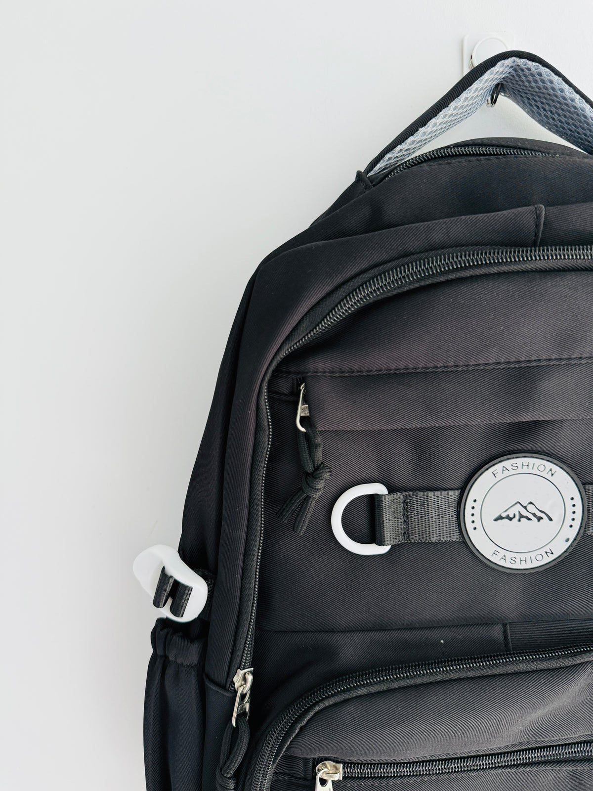 IMPORTED BACKPACK 0R4-E7