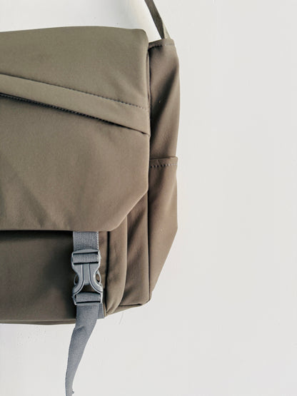 CROSSBODY BAG 4P3-H7