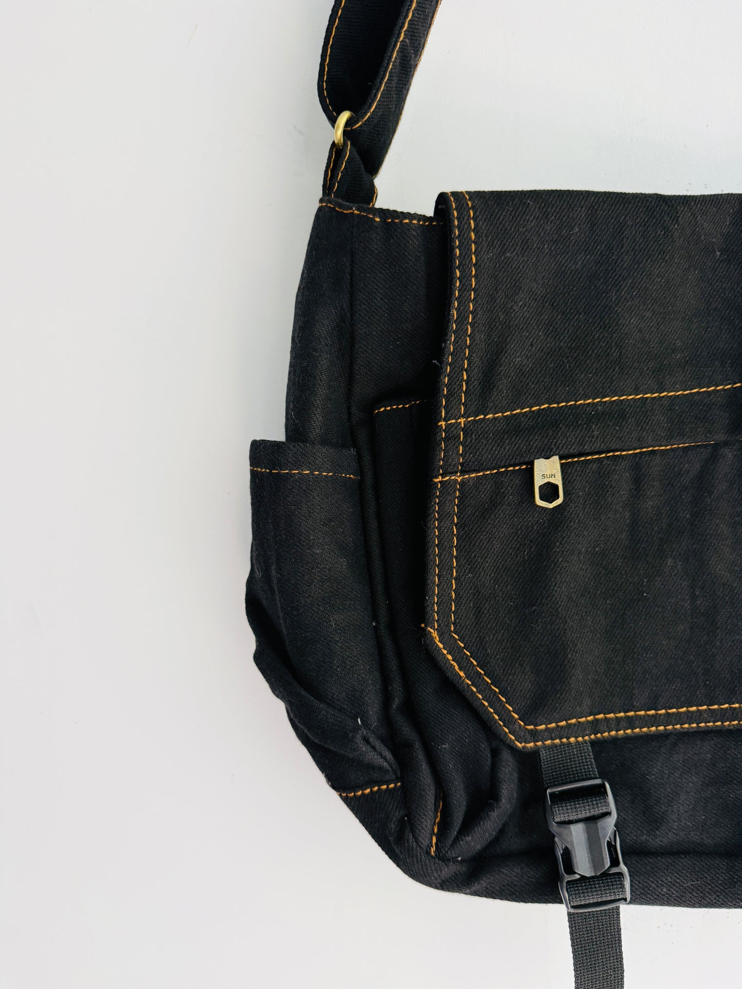 CROSSBODY BAG 6J7-B3