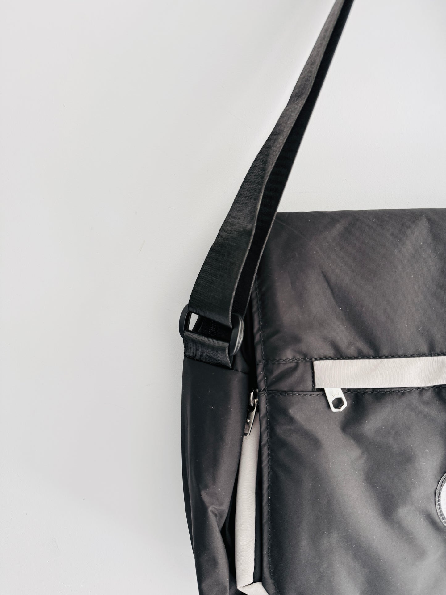 CROSSBODY BAG 9P6