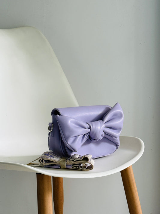 IMPORTED PREMIUM SLING BAG 3L7