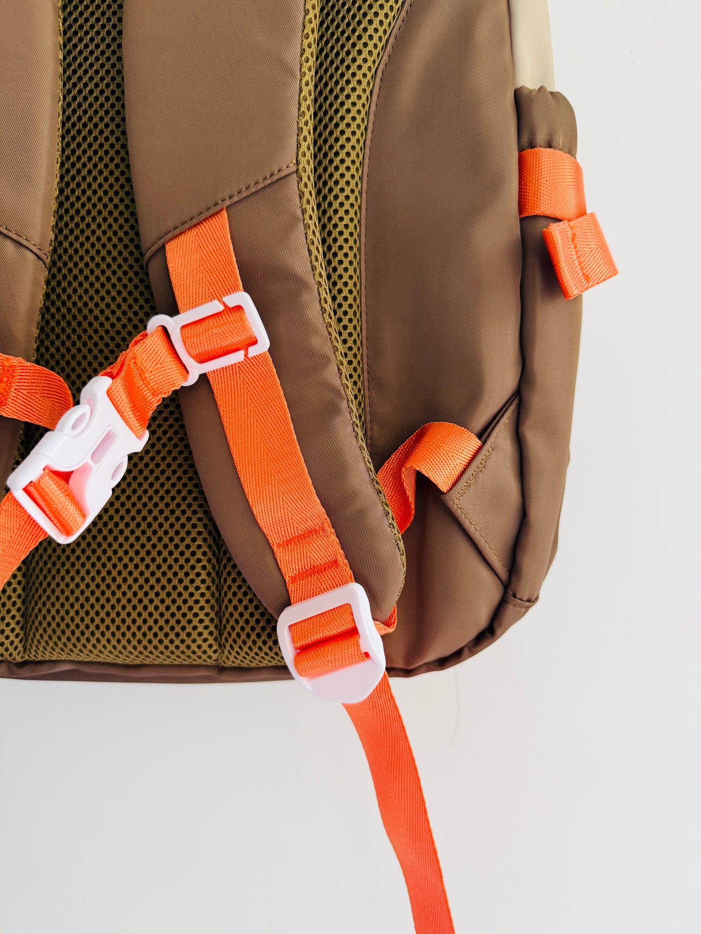 IMPORTED BACKPACK 3K1-H5