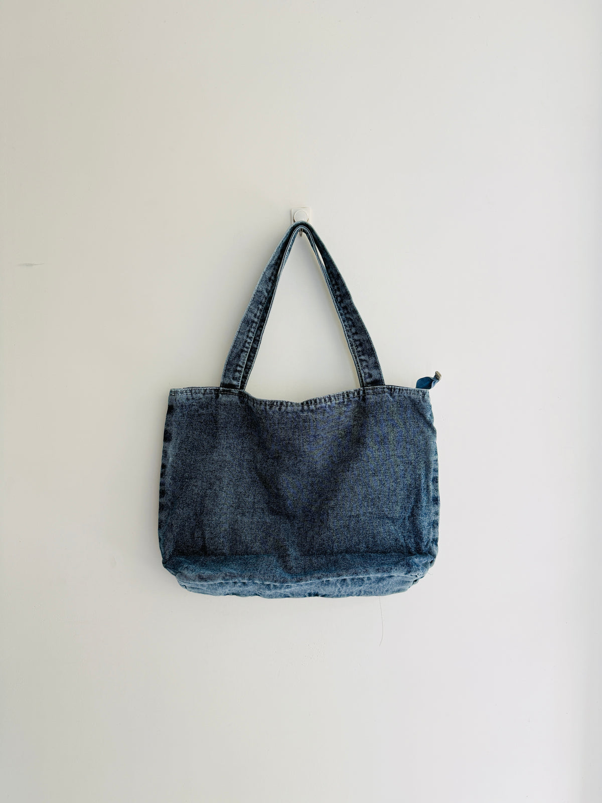 IMPORTED TOTEBAG 4Q7-F11