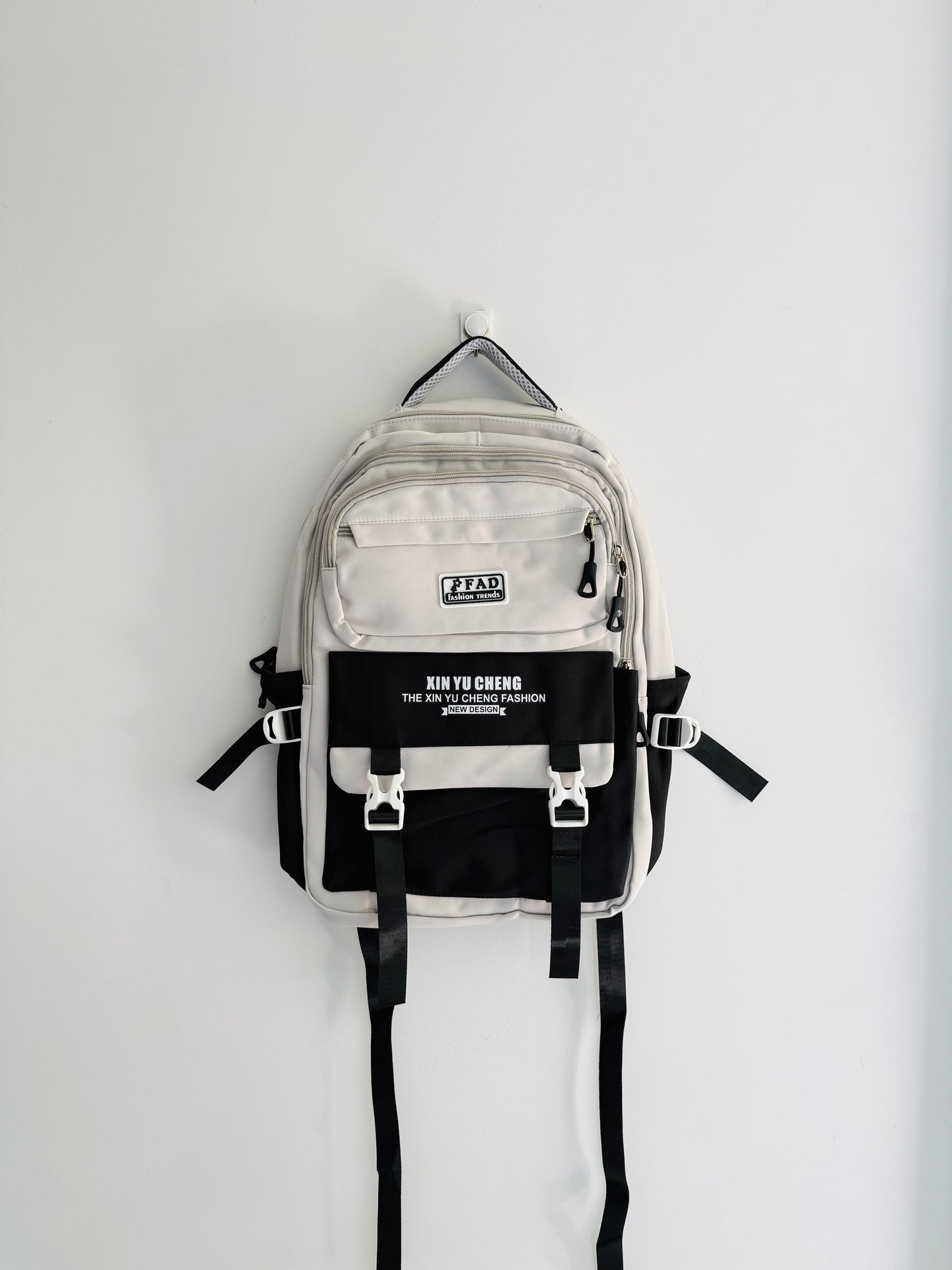 IMPORTED BACKPACK 4P7-A11