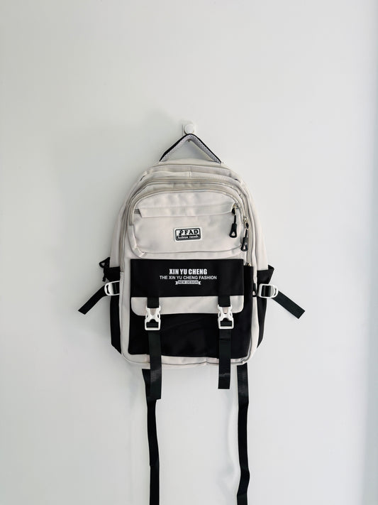 IMPORTED BACKPACK 4P7