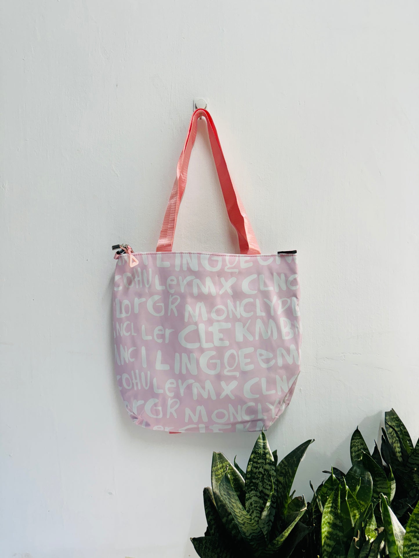 IMPORTED TOTEBAG (140)