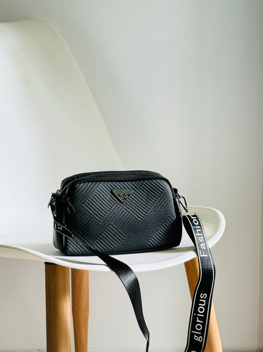 SLING BAG 5I1
