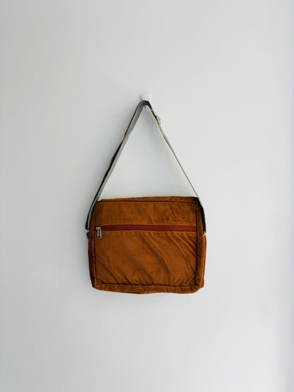 CROSSBODY BAG 3O6-B3