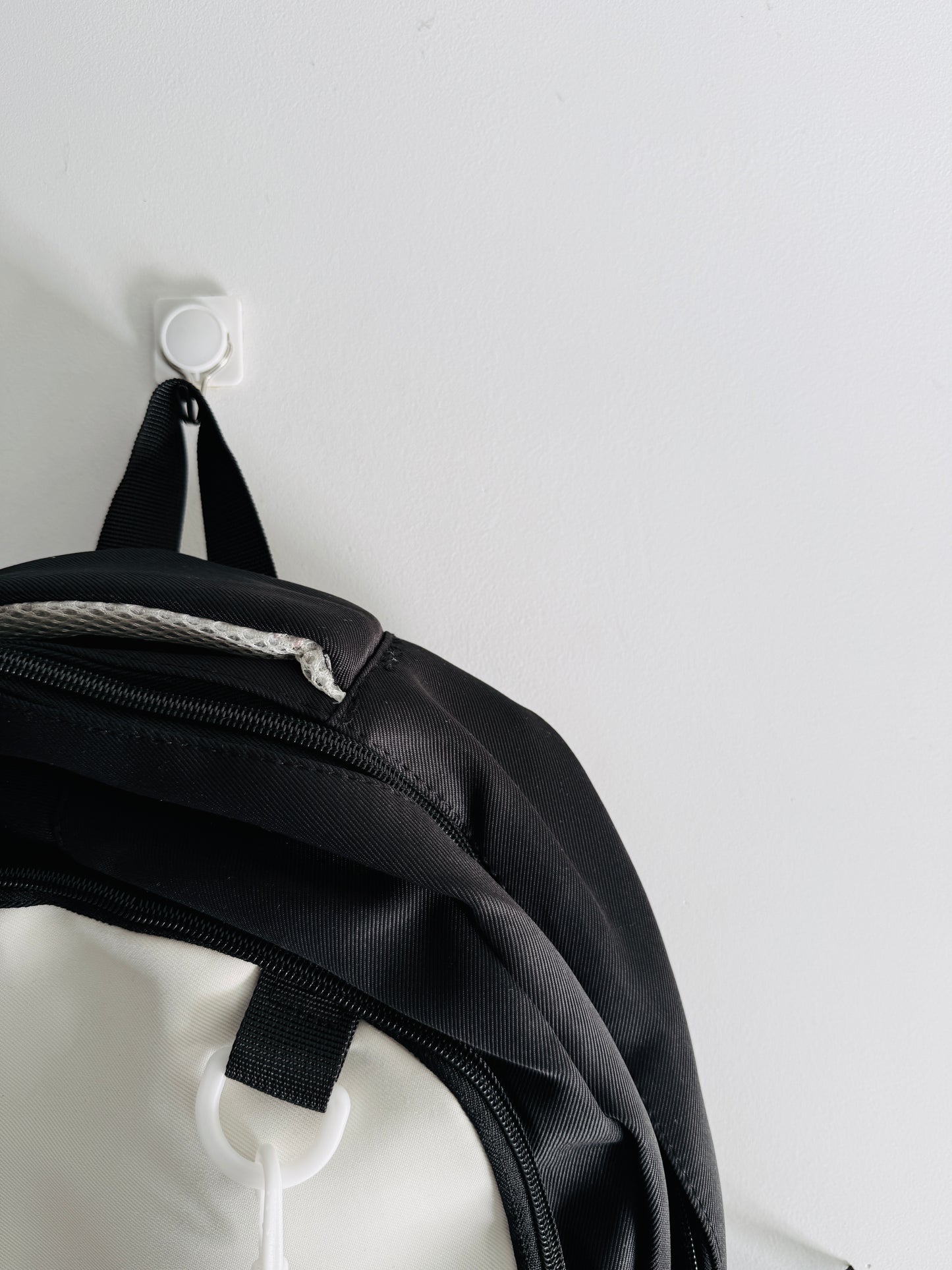 IMPORTED BACKPACK 8N1-G6